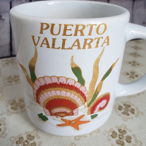 Vintage 90s Puerto Vallarta Tourist Mug Retro 80s Beach Seashell Kitschy Decor - Picture 2 of 6